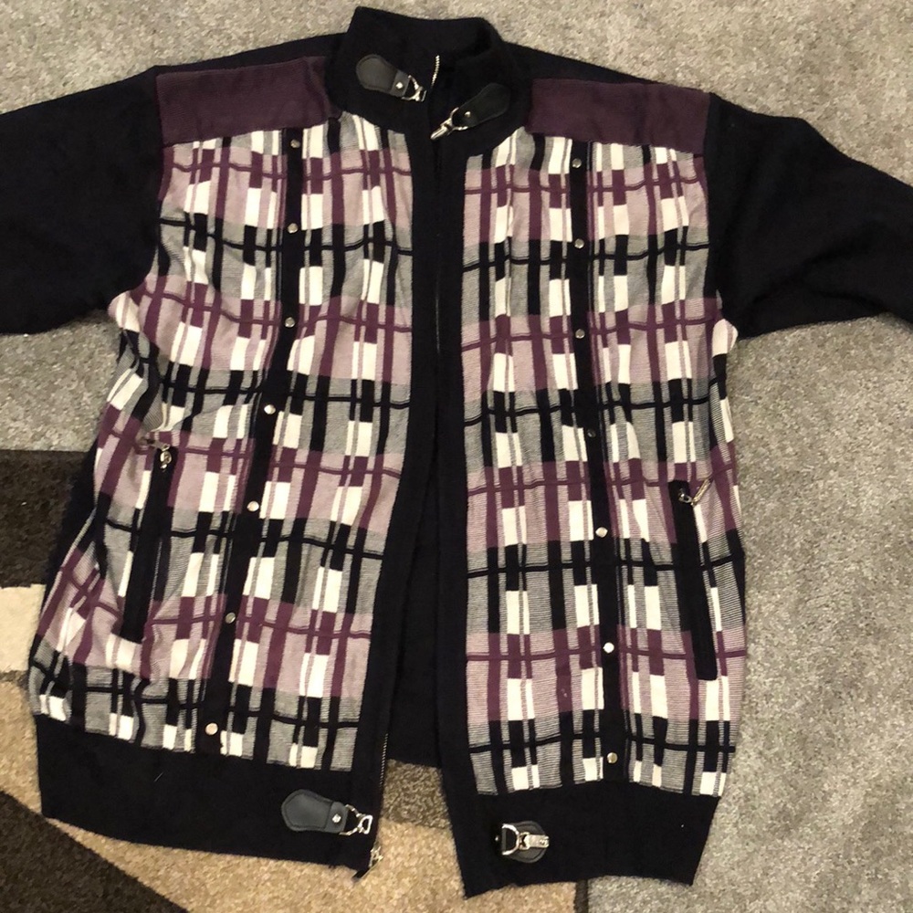 Men sweater zip up